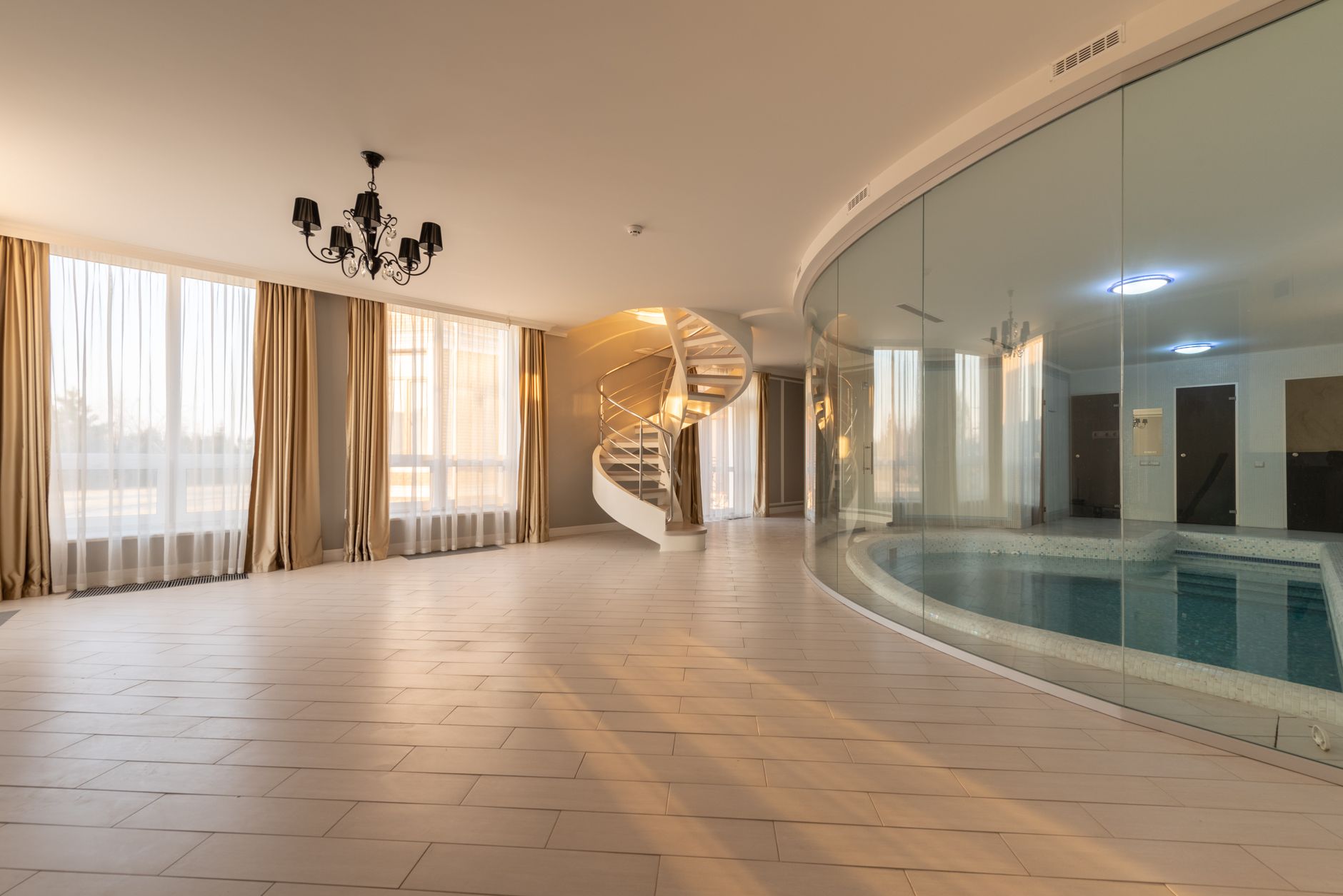 Constructeur de piscine de luxe à Drancy
